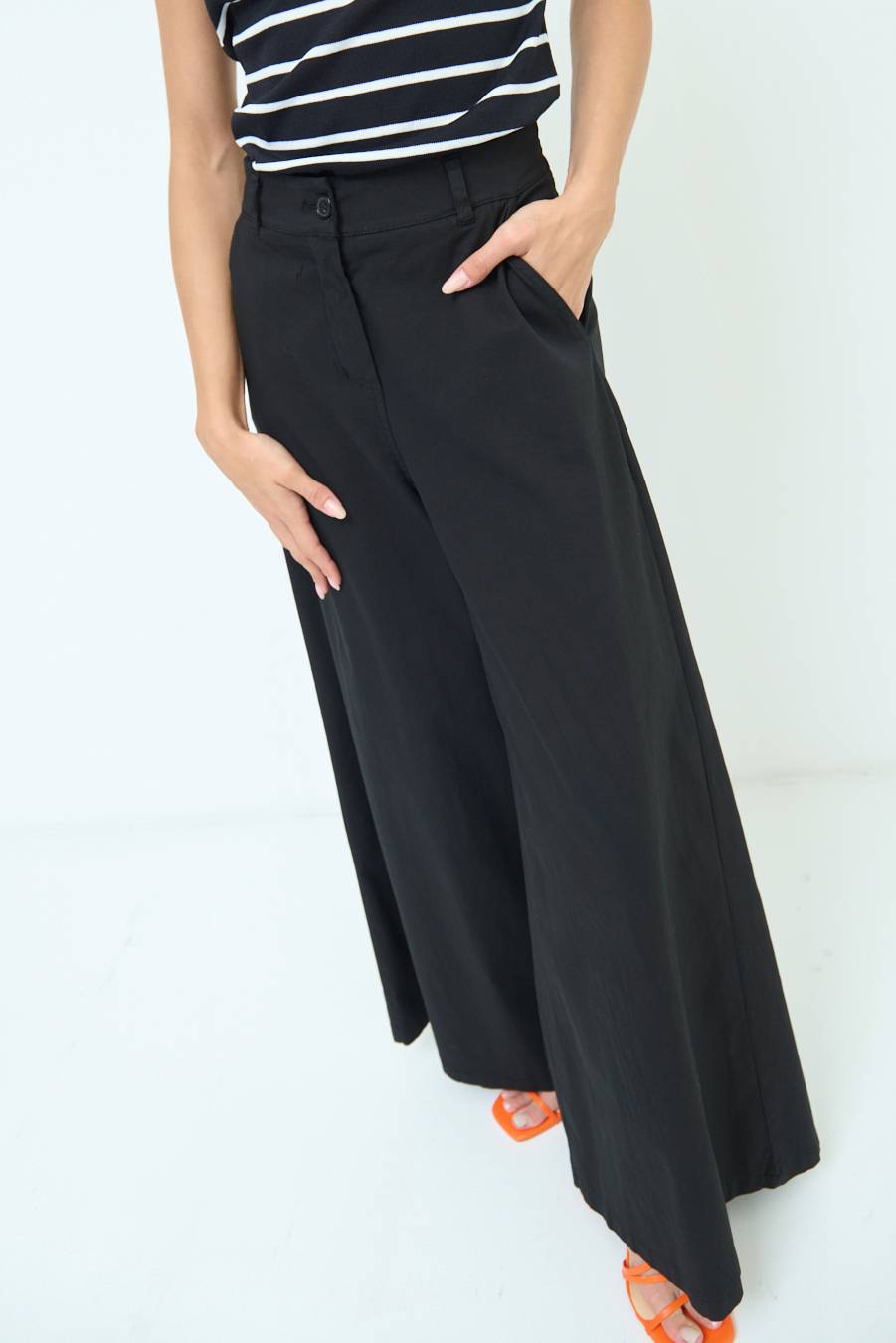 Kikisix PANTALONE PALAZZO COTONE NERO