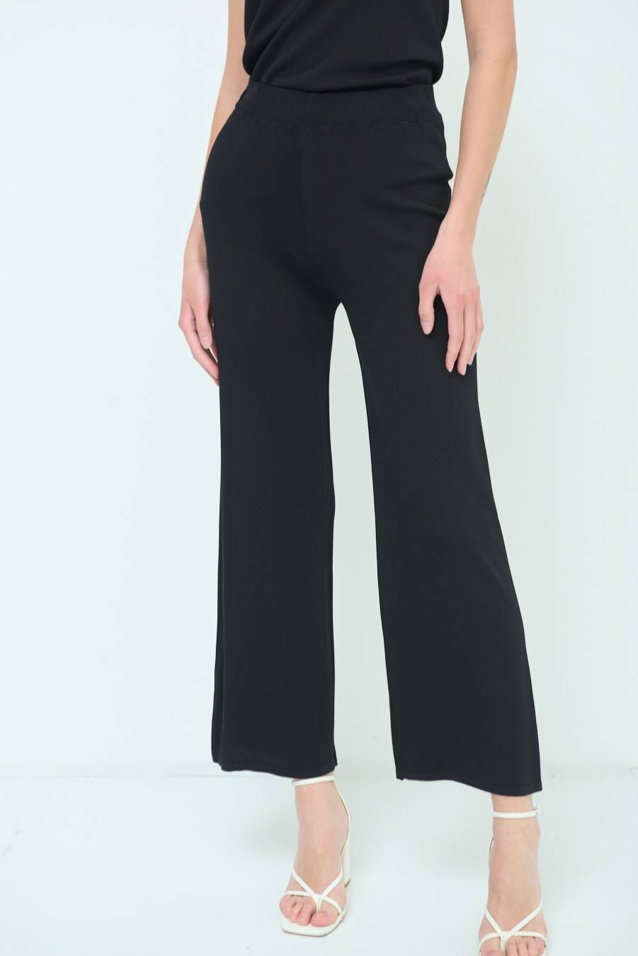 Kikisix PANTALONE PALAZZO MAGLIERIA NERO