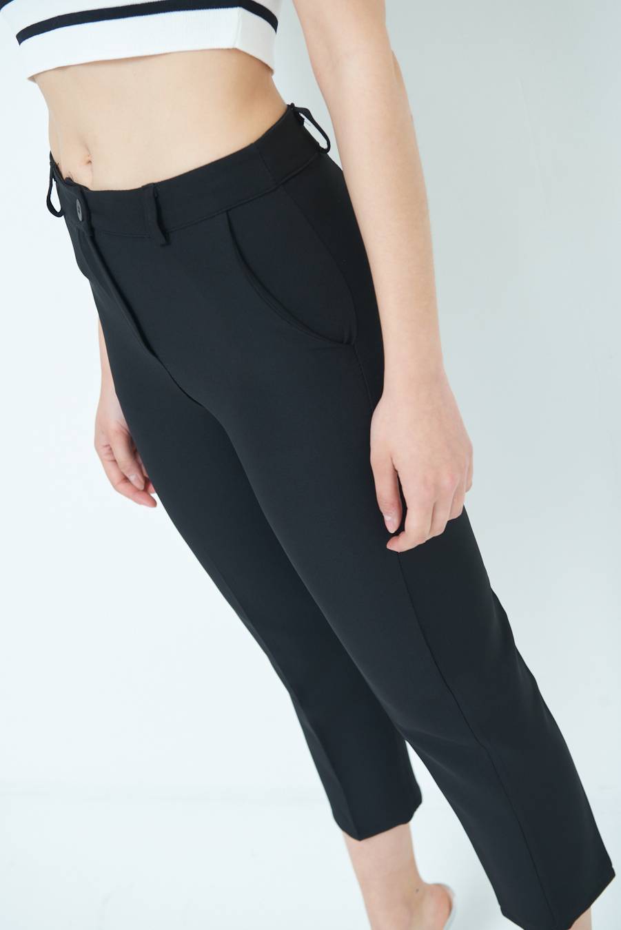 Kikisix PANTALONE SIGARETTA NERO