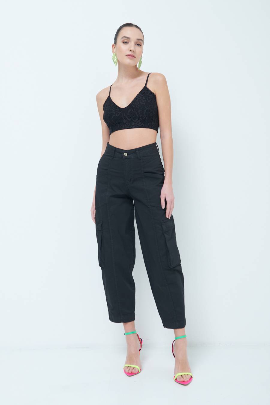 Kikisix PANTALONE TASCONI NERO