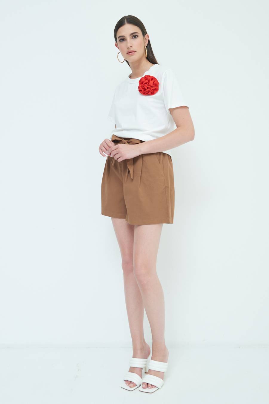 Kikisix SHORT CON CINTURA FASCIA TABACCO