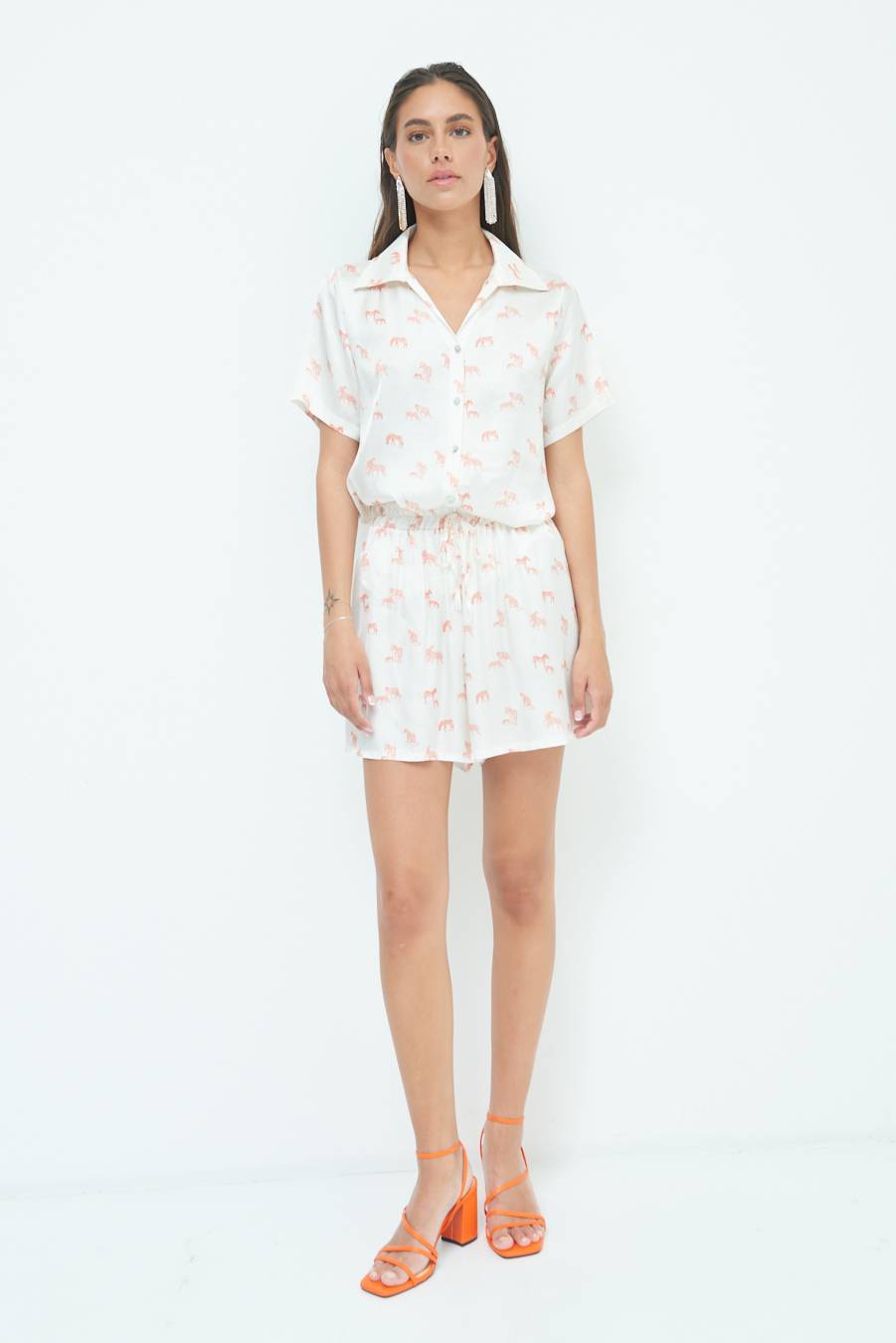 Kikisix SHORTS CON ELASTICO STAMPA ARANCIO