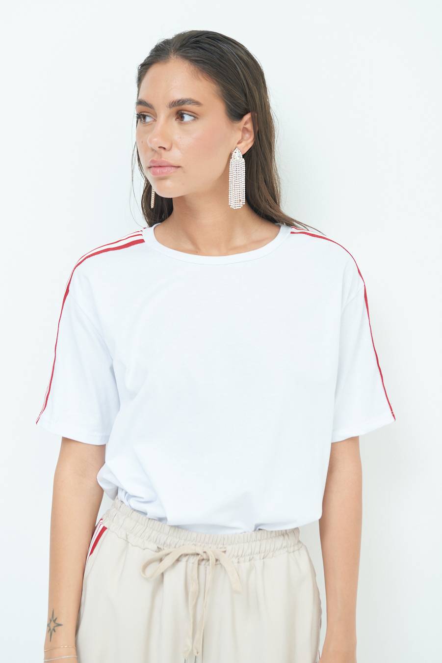 Kikisix T-SHIRT OVER CON COSTINA ROSSO