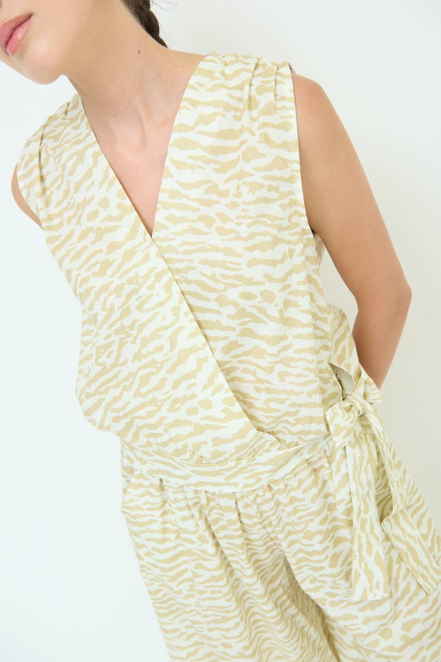 Kikisix TOP A ZEBRA NODO LATERALE BEIGE