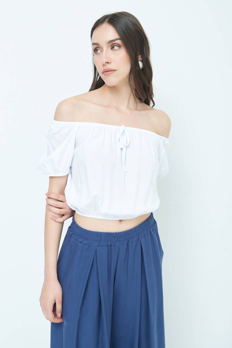 Kikisix TOP SCOLLO SCHIFFER BIANCO