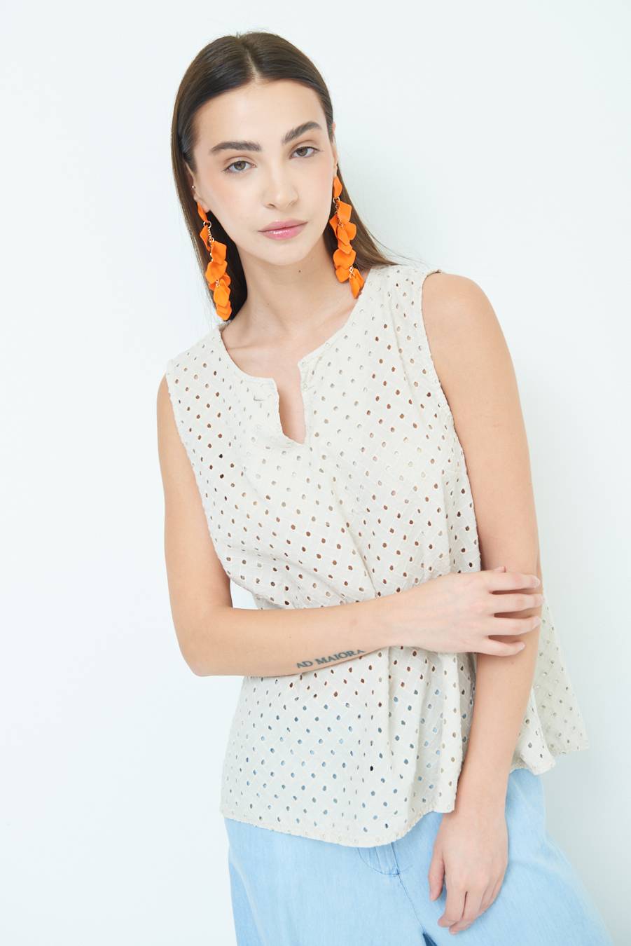 Kikisix TOP SMANICATO SANGALLO SABBIA