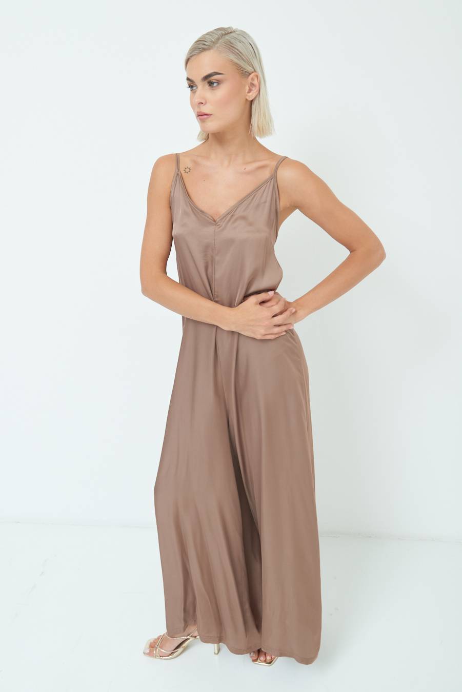 Kikisix TUTA PALAZZO RASO TABACCO