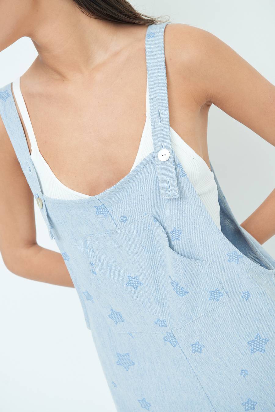 Kikisix SALOPETTE BERMUDA CON STELLE E FULMINI BLU CHIARO