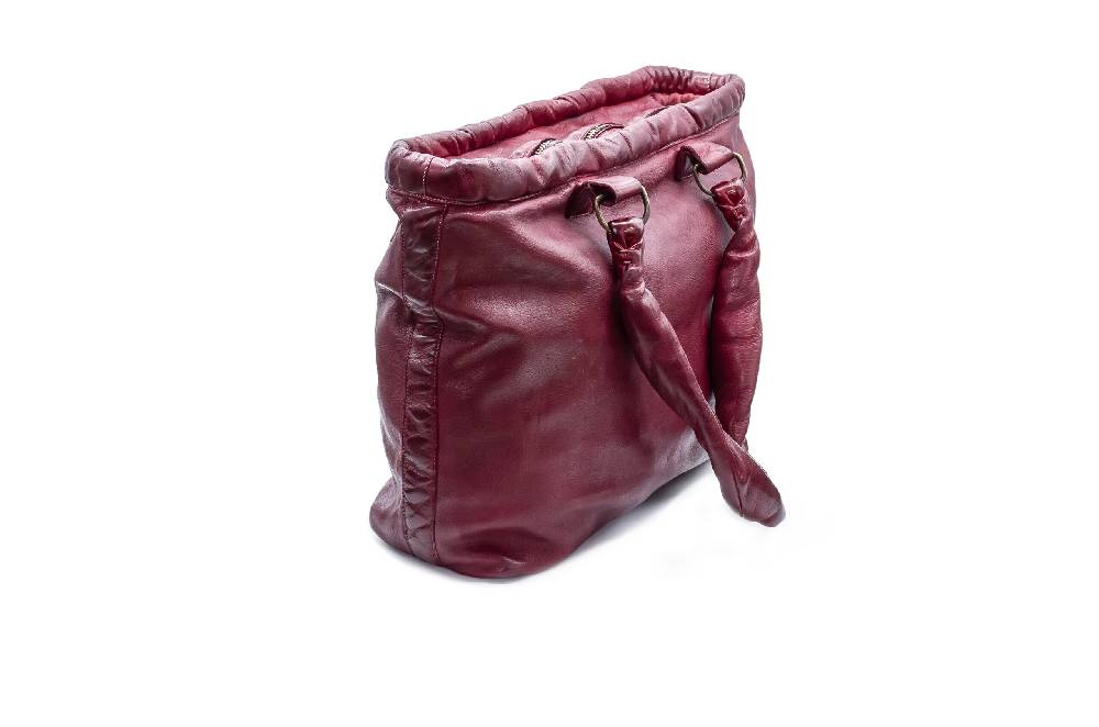 King Tartufoli LUCREZIA BURGUNDY