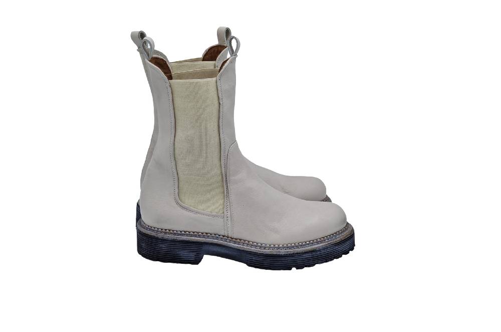 King Tartufoli MILK BOOTS