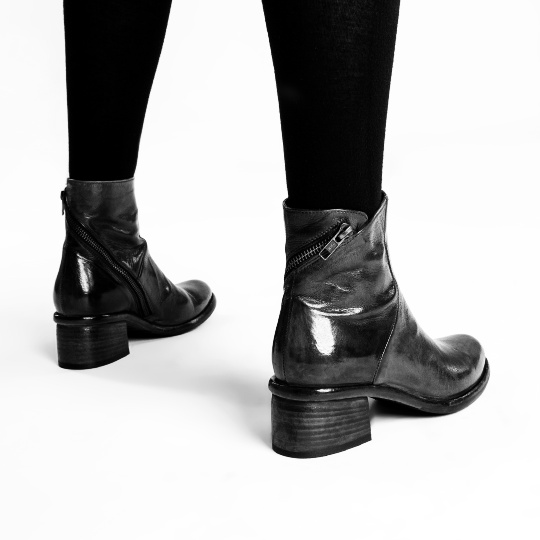 King Tartufoli SELVA BLK