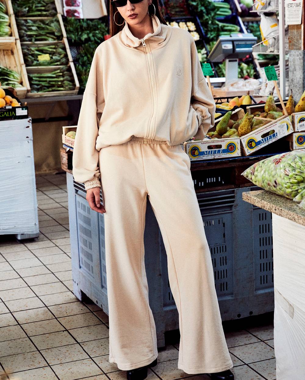 Kostumn1 Pantapalazzo in felpa con ricamo