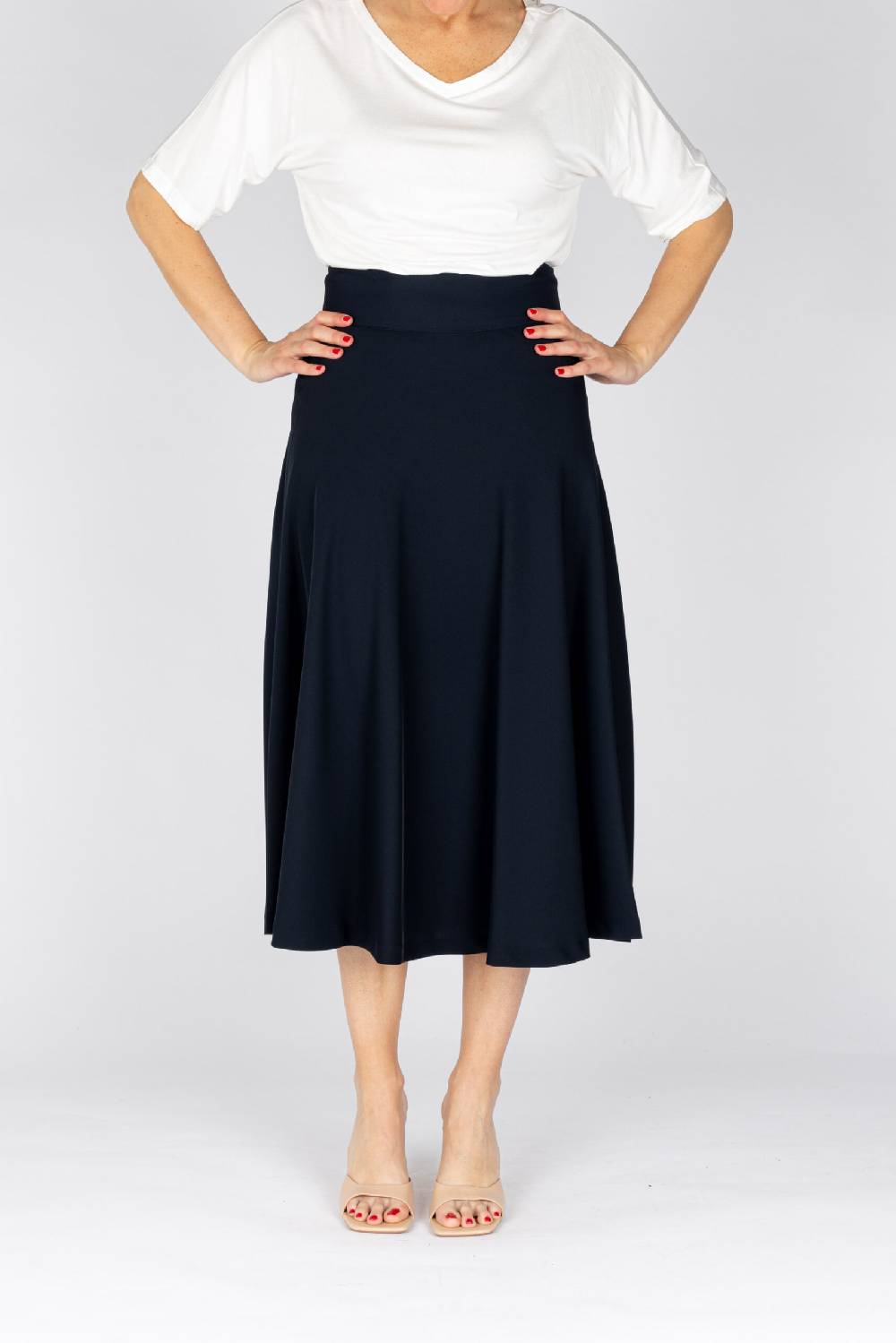 L.Pucci Gonna svasata lunga a metà polpaccio tessuto cady colore blu