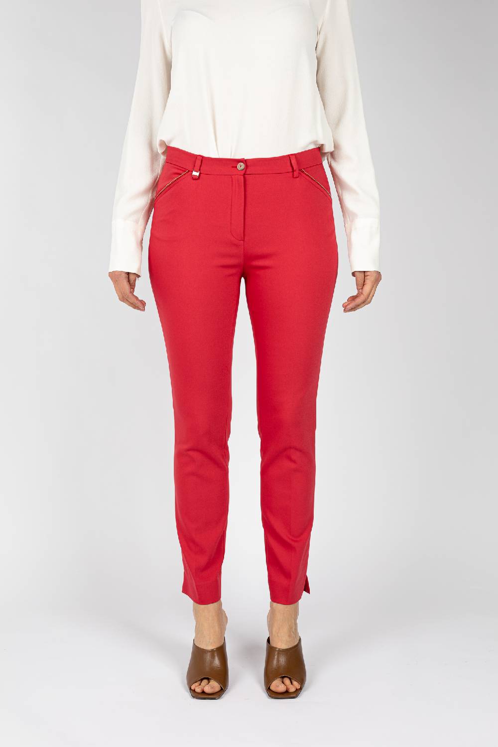 L.Pucci Pantaloni colore rosso, linea a sigaretta
