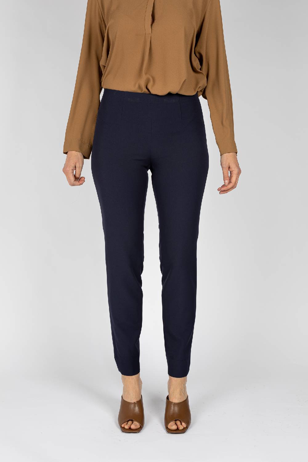 L.Pucci Pantaloni linea a sigaretta colore blu