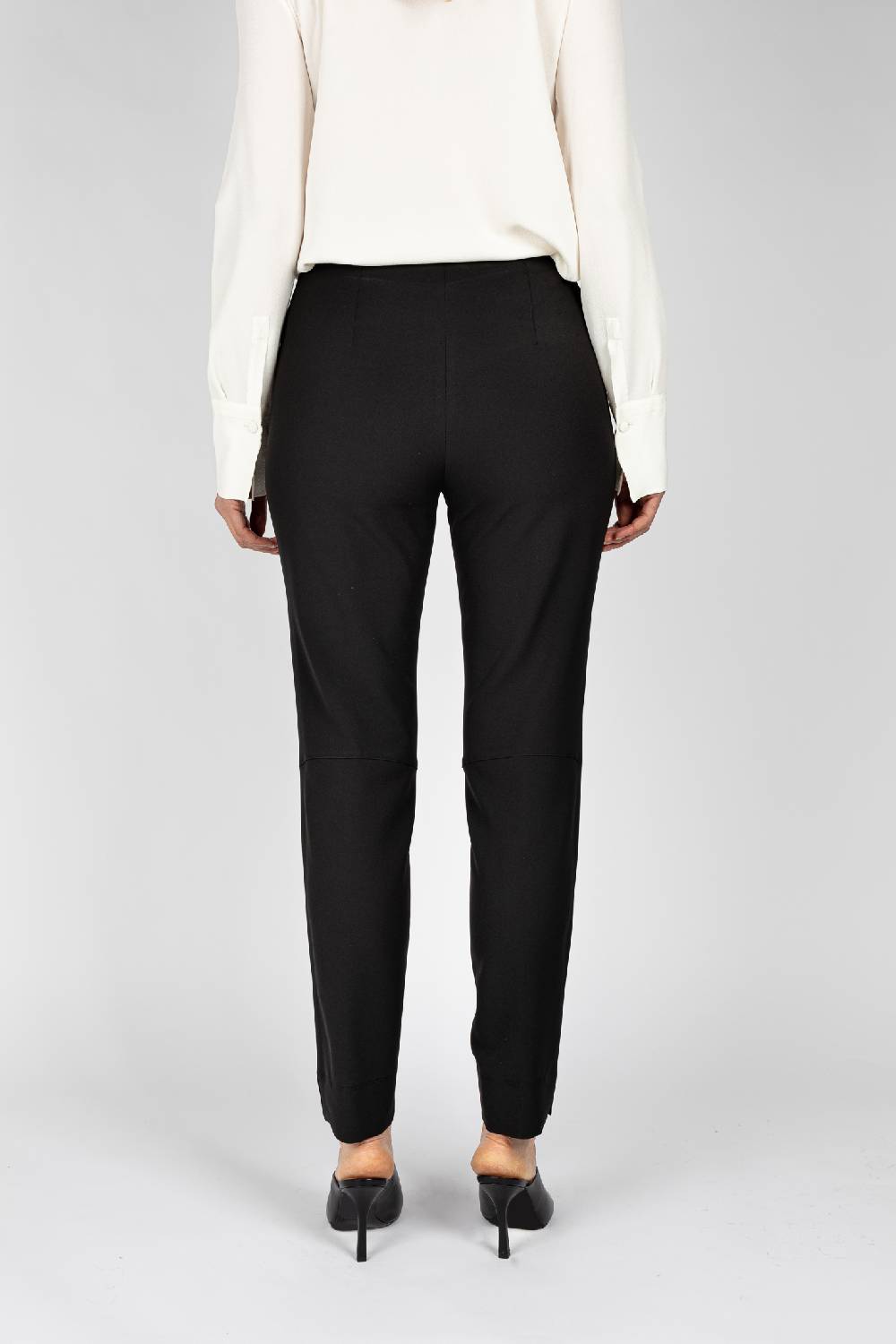 L.Pucci Pantaloni Linea A Sigaretta Colore Nero