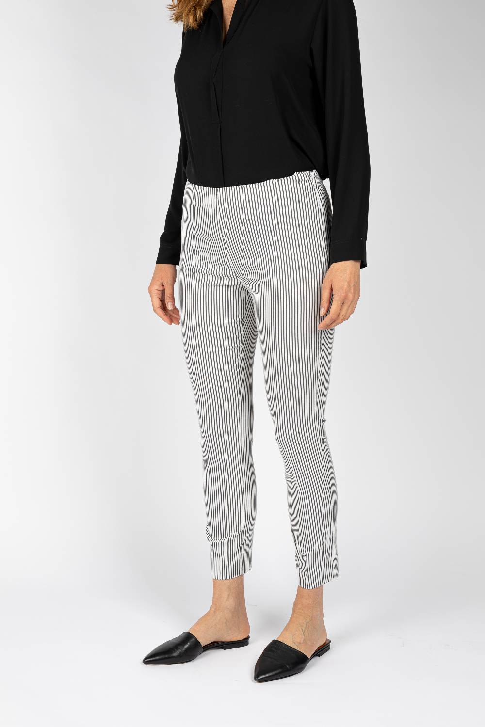 L.Pucci Pantaloni A Riga Colore Nero Da Donna Linea Stretta