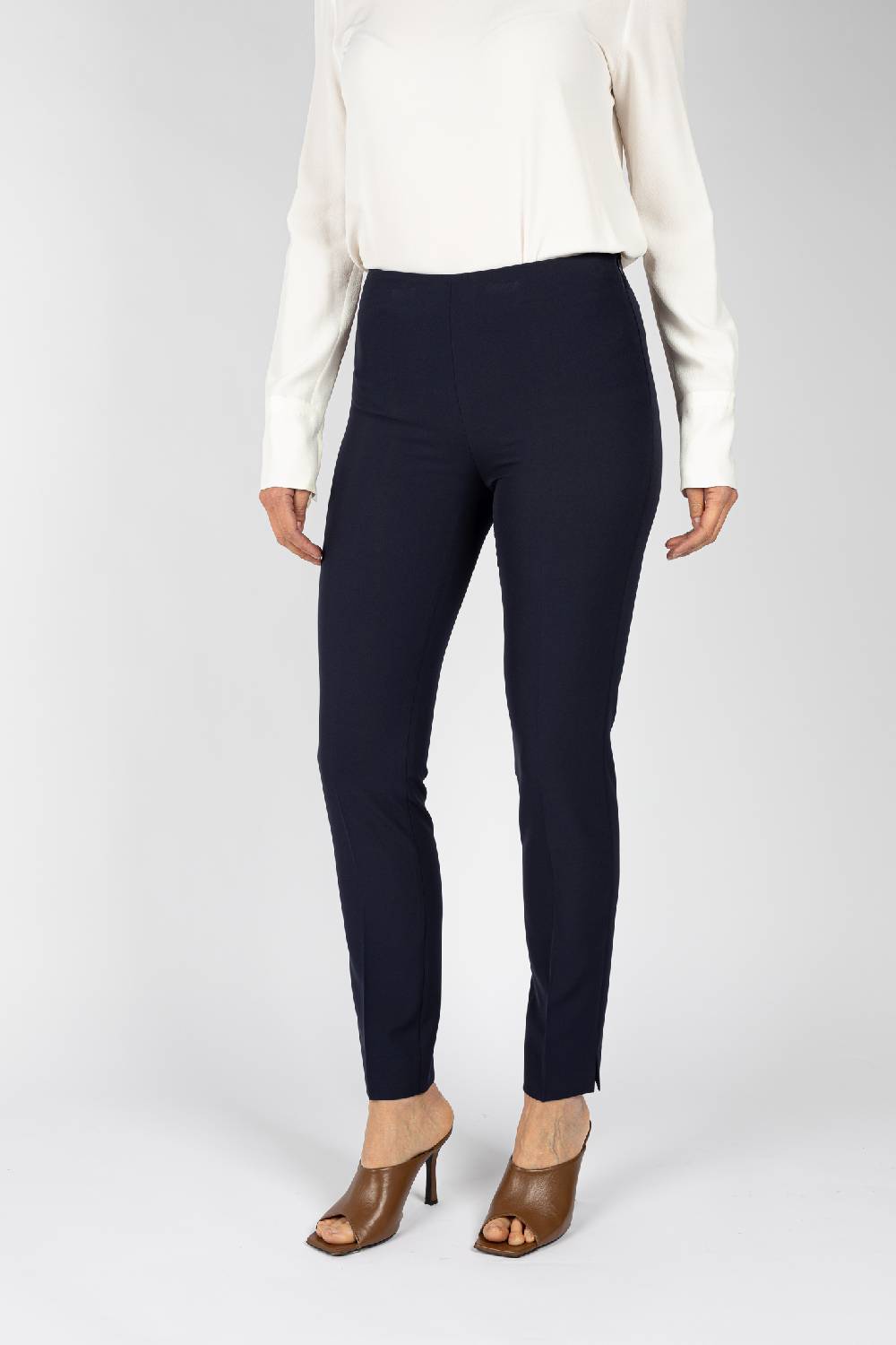 L.Pucci Pantaloni Colore Blu Linea A Gamba Stretta Da Donna