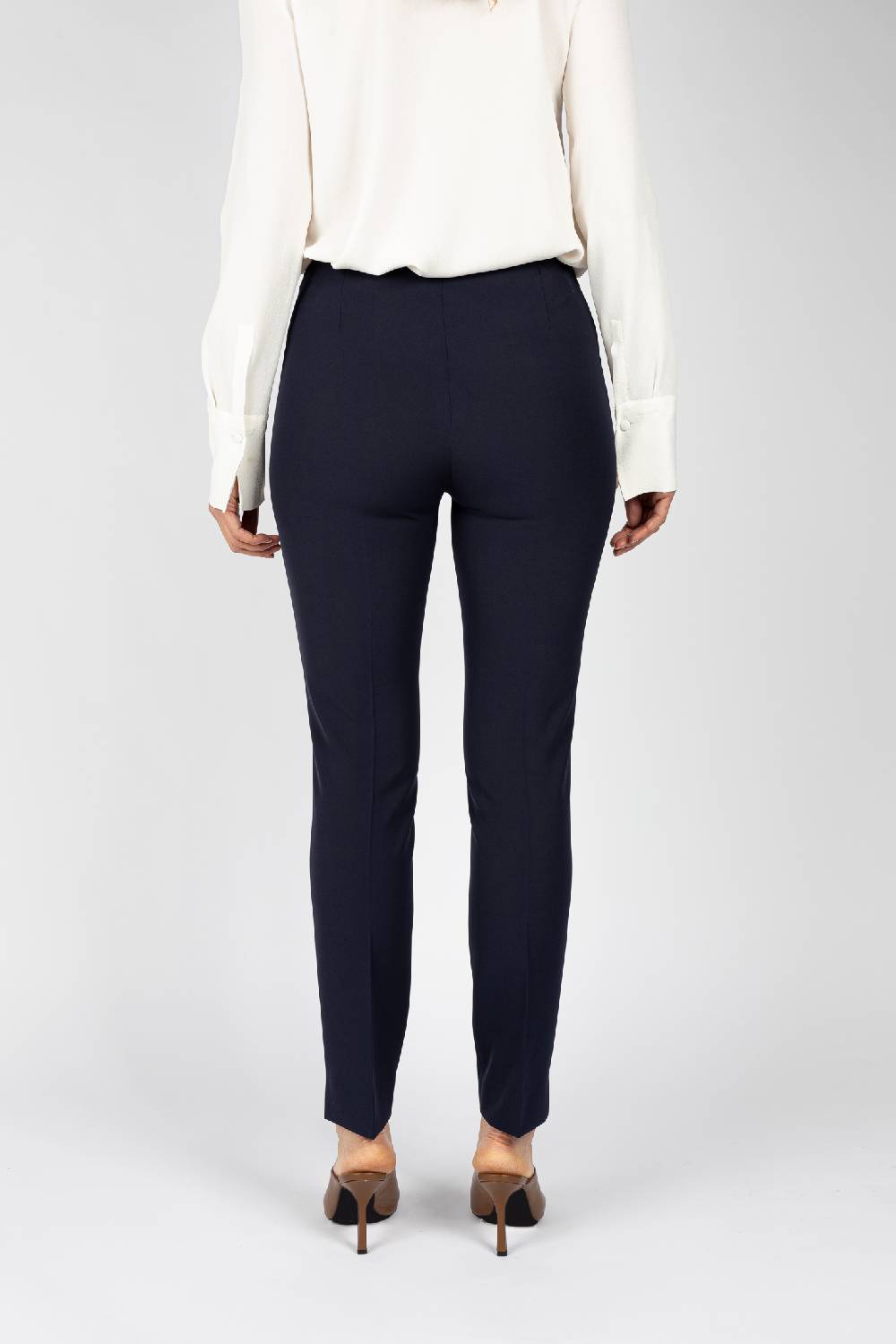 L.Pucci Pantaloni Colore Blu Linea A Gamba Stretta Da Donna