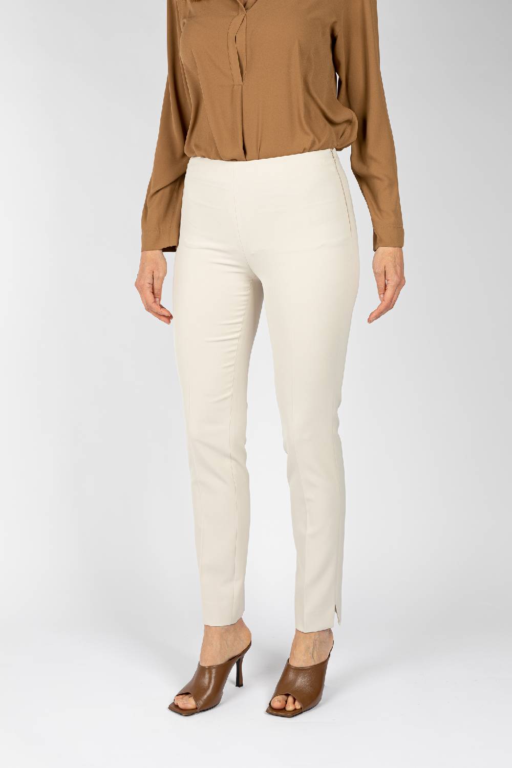 L.Pucci Pantaloni Colore Ghiaccio Linea Stretta Da Donna