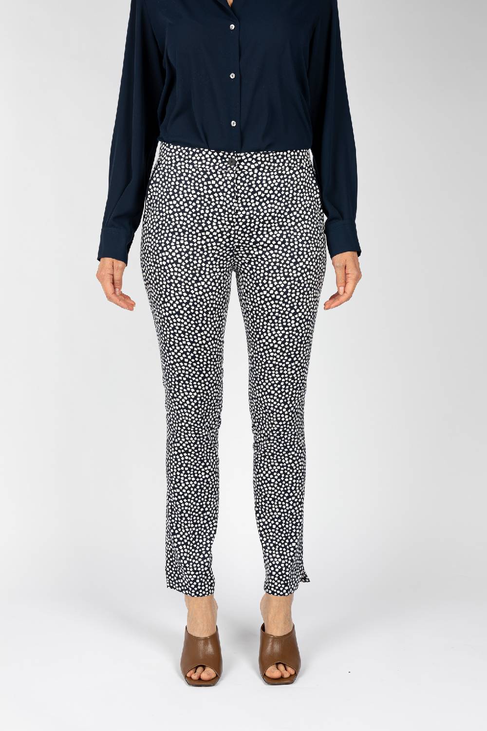 L.Pucci Pantaloni da donna blu linea dritta spacchetti al fondo