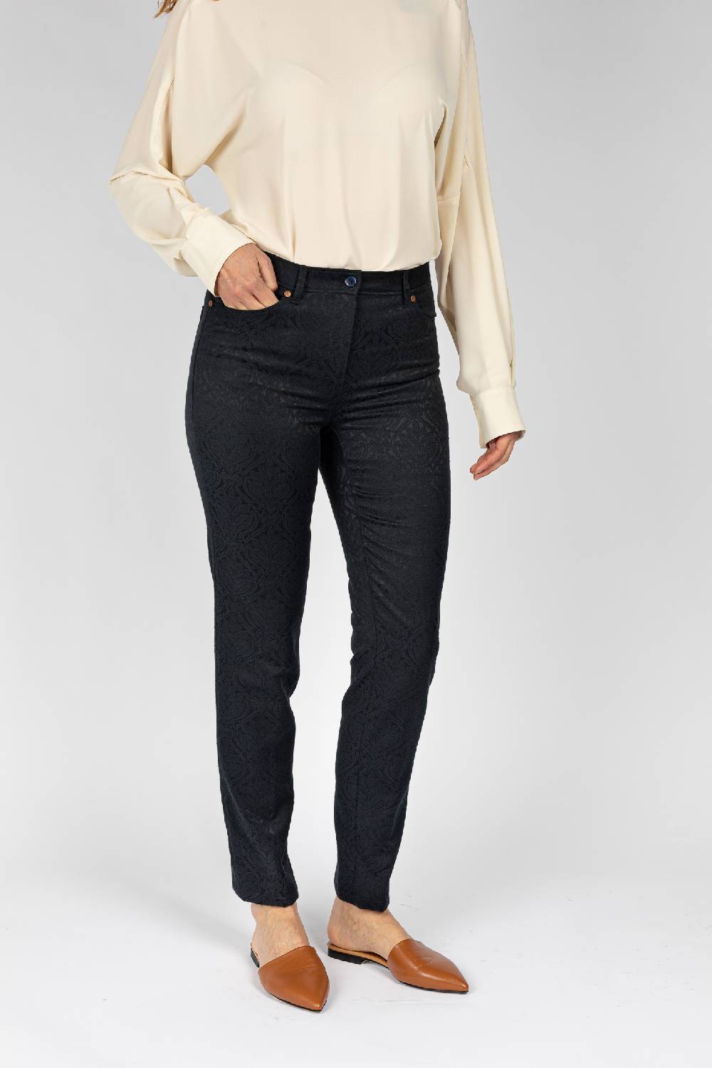 L.Pucci Pantaloni Disegno Fiore Colore Blu, Linea Jeans Tessuto Jacquard