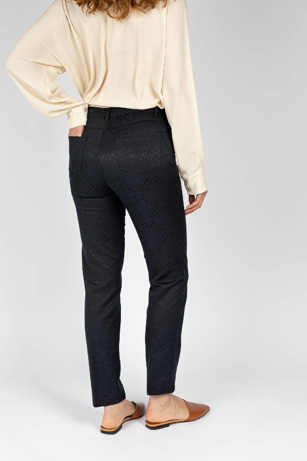 L.Pucci Pantaloni Disegno Fiore Colore Blu, Linea Jeans Tessuto Jacquard