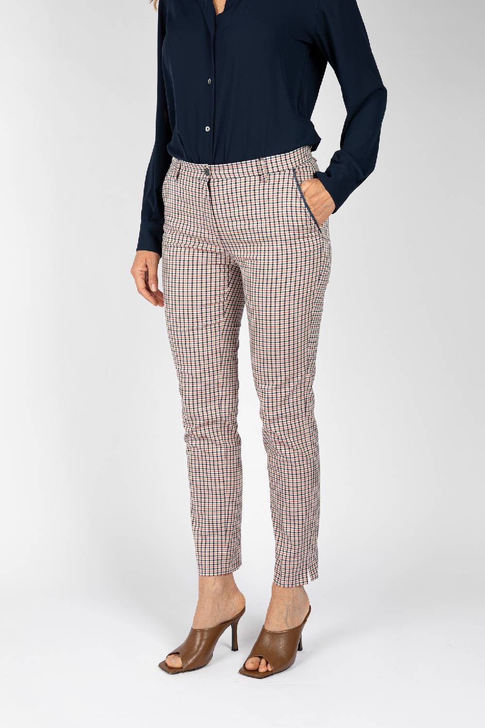 L.Pucci Pantaloni Disegno Quadretto In Colore Bianco-rosso-blu, Linea A Sigaretta