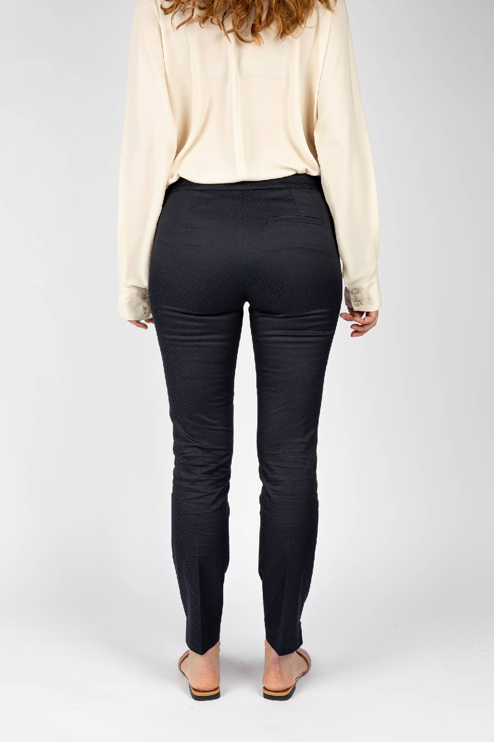 L.Pucci Pantaloni Effetto Punto Spillo Colore Blu, Linea A Sigaretta Tessuto Jacquard