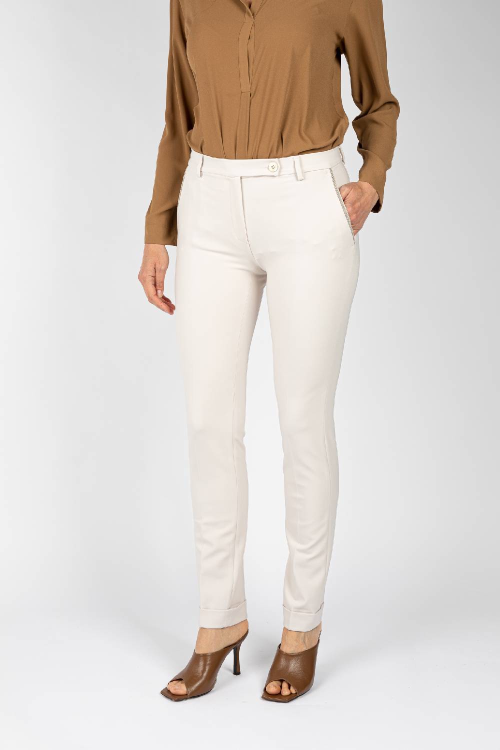 L.Pucci Pantaloni Gamba Regolare Con Rovescia Colore Ghiaccio