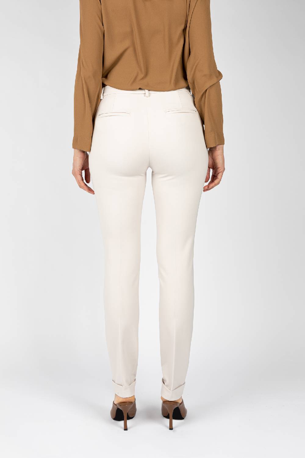 L.Pucci Pantaloni Gamba Regolare Con Rovescia Colore Ghiaccio