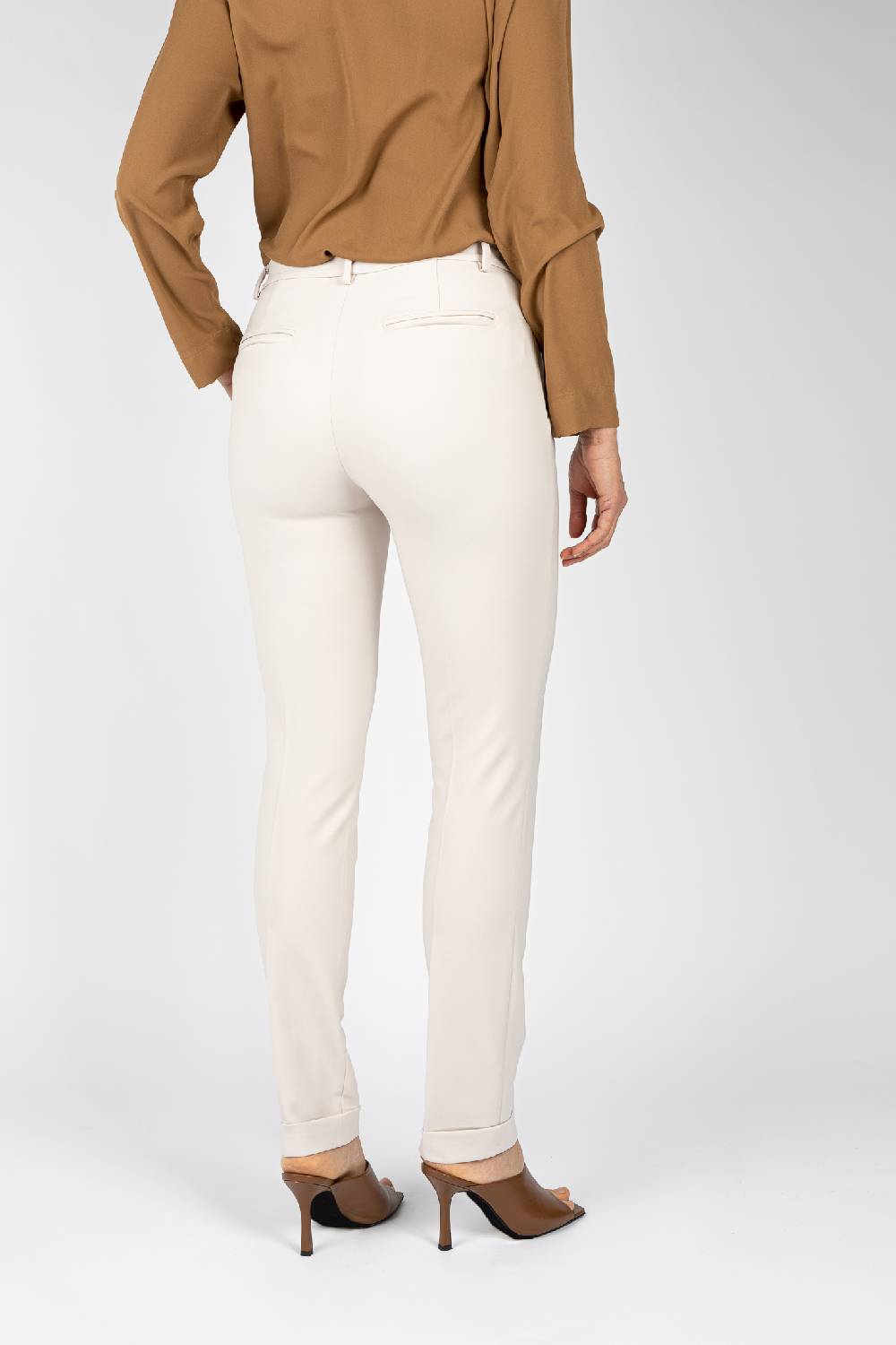 L.Pucci Pantaloni Gamba Regolare Con Rovescia Colore Ghiaccio