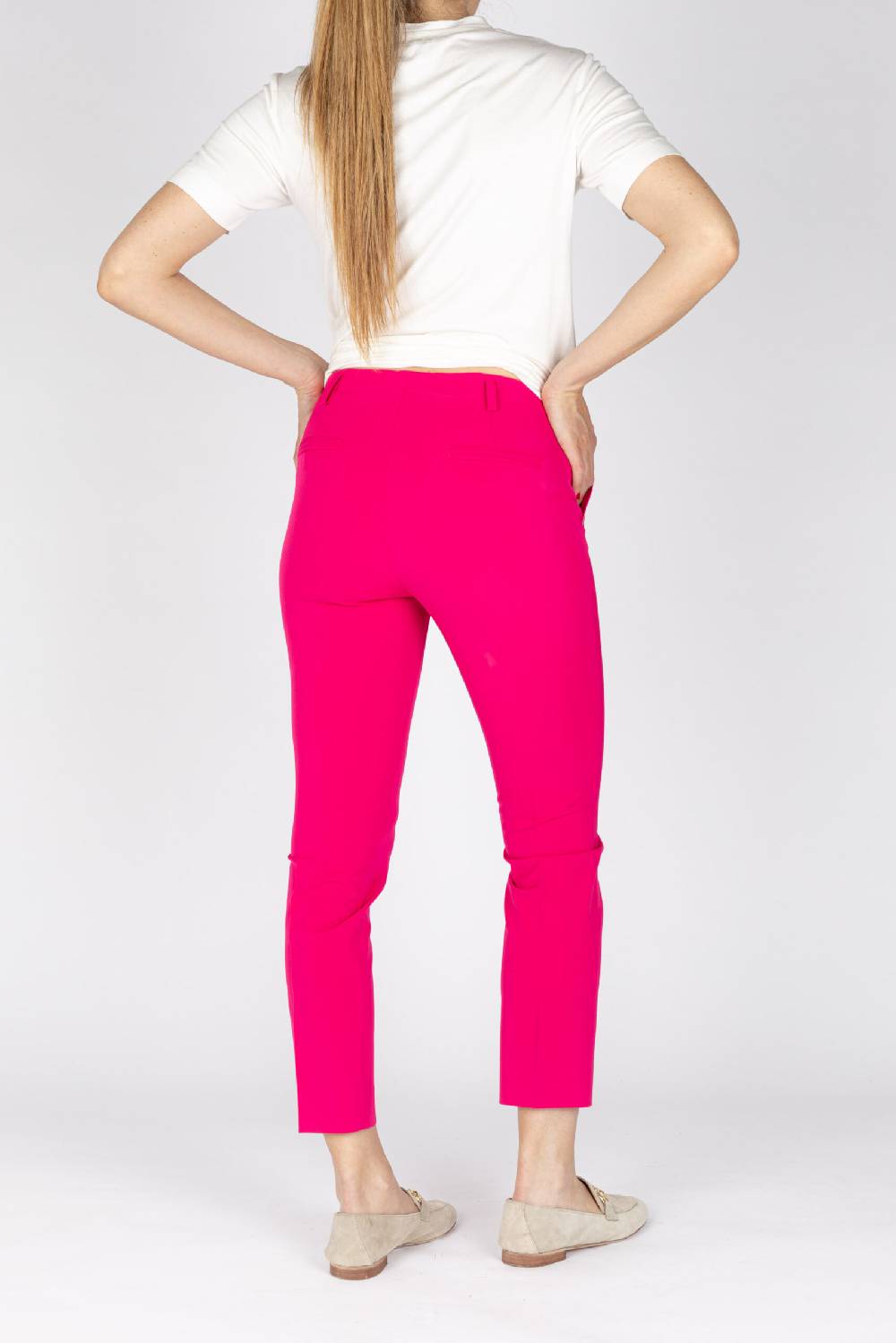 L.Pucci Pantaloni Modello Gamba Stretta Tessuto Tecnico Stretch Colore Fucsia