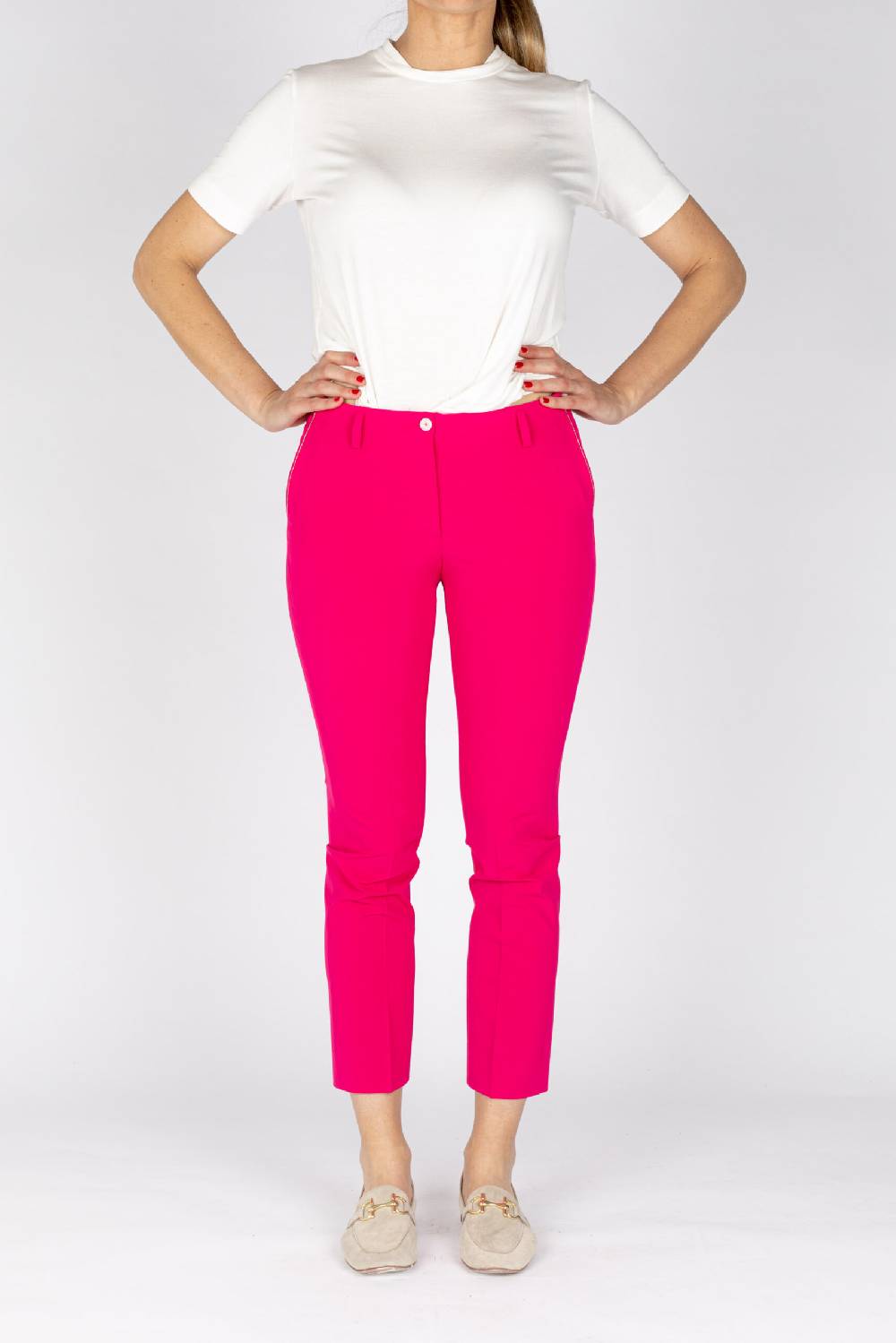 L.Pucci Pantaloni modello gamba stretta tessuto tecnico stretch colore fucsia