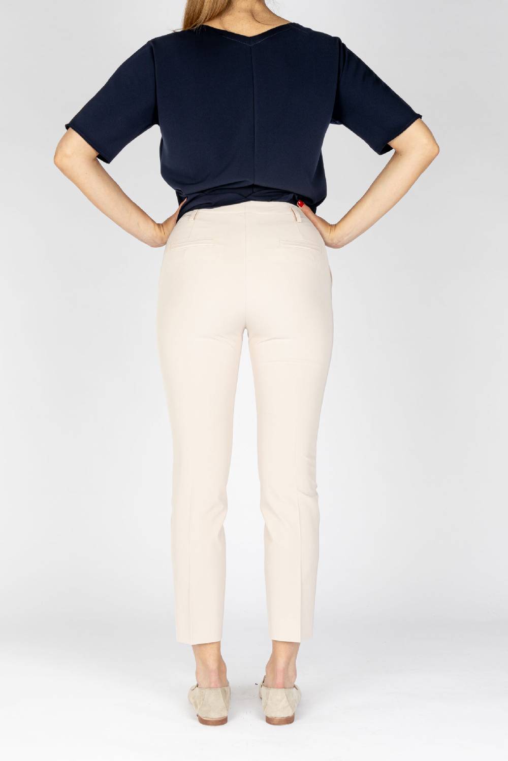 L.Pucci Pantaloni Modello Gamba Stretta Tessuto Tecnico Stretch Colore Avorio