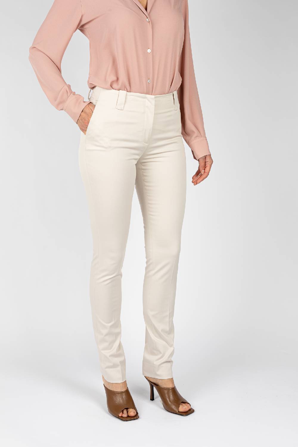 L.Pucci Pantaloni Tessuto Colore Ghiaccio, Gamba Regolare