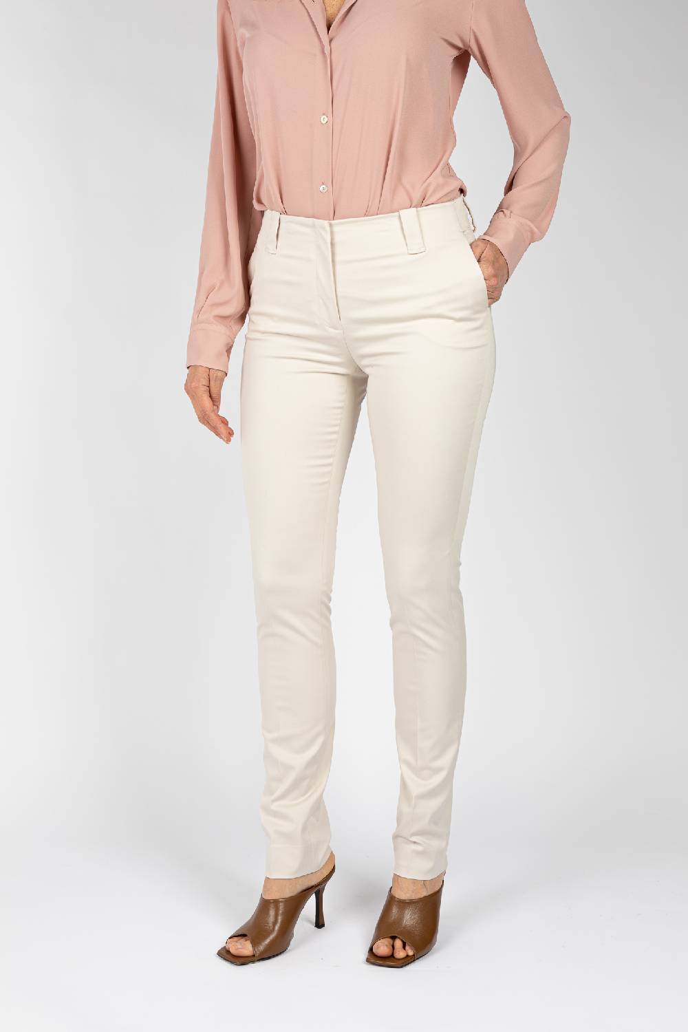 L.Pucci Pantaloni Tessuto Colore Ghiaccio, Gamba Regolare