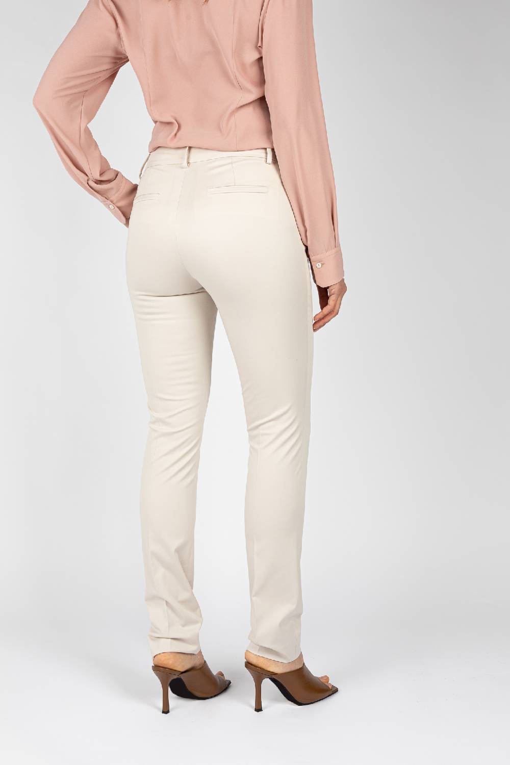 L.Pucci Pantaloni Tessuto Colore Ghiaccio, Gamba Regolare