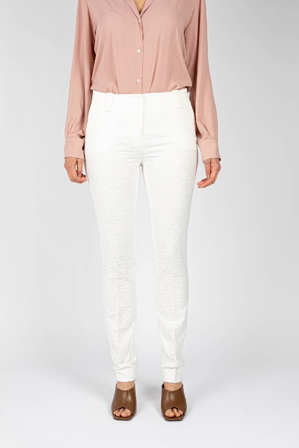 L.Pucci Pantaloni tessuto jacquard colore bianco, gamba regolare