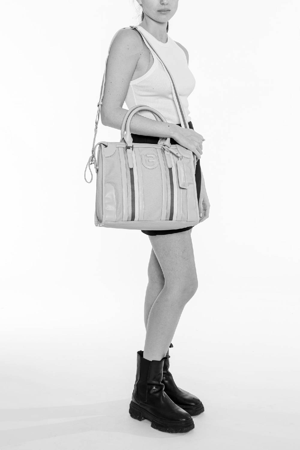 L.Pucci Asmara Stripes Canvas Pink