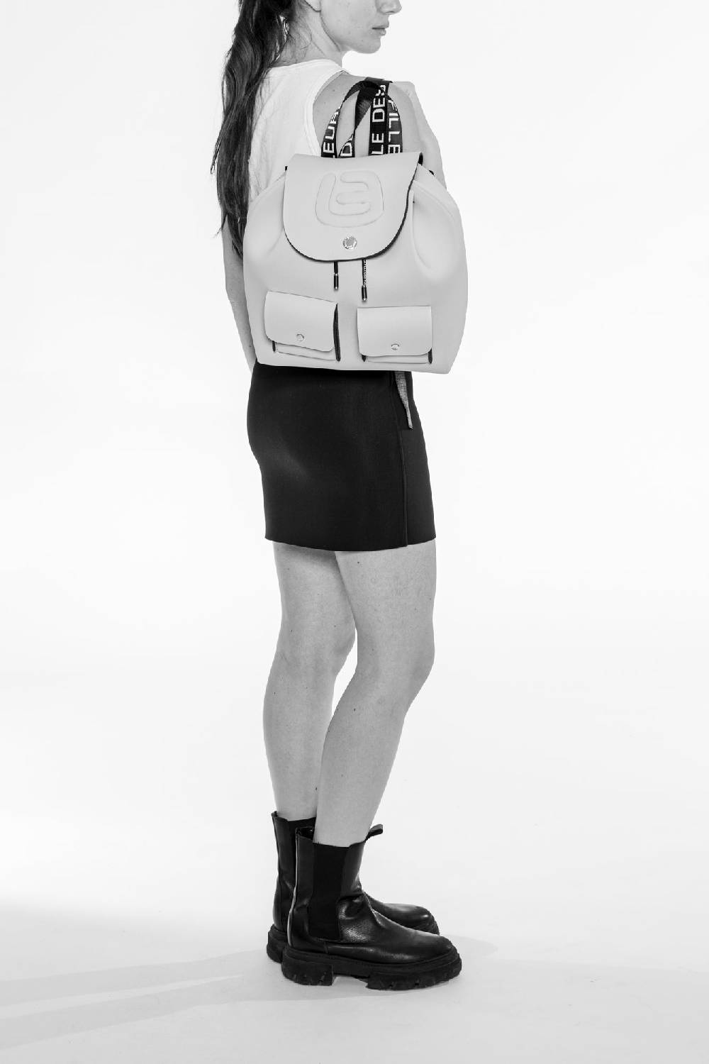 L.Pucci Beverly Tekno Fabric Wall