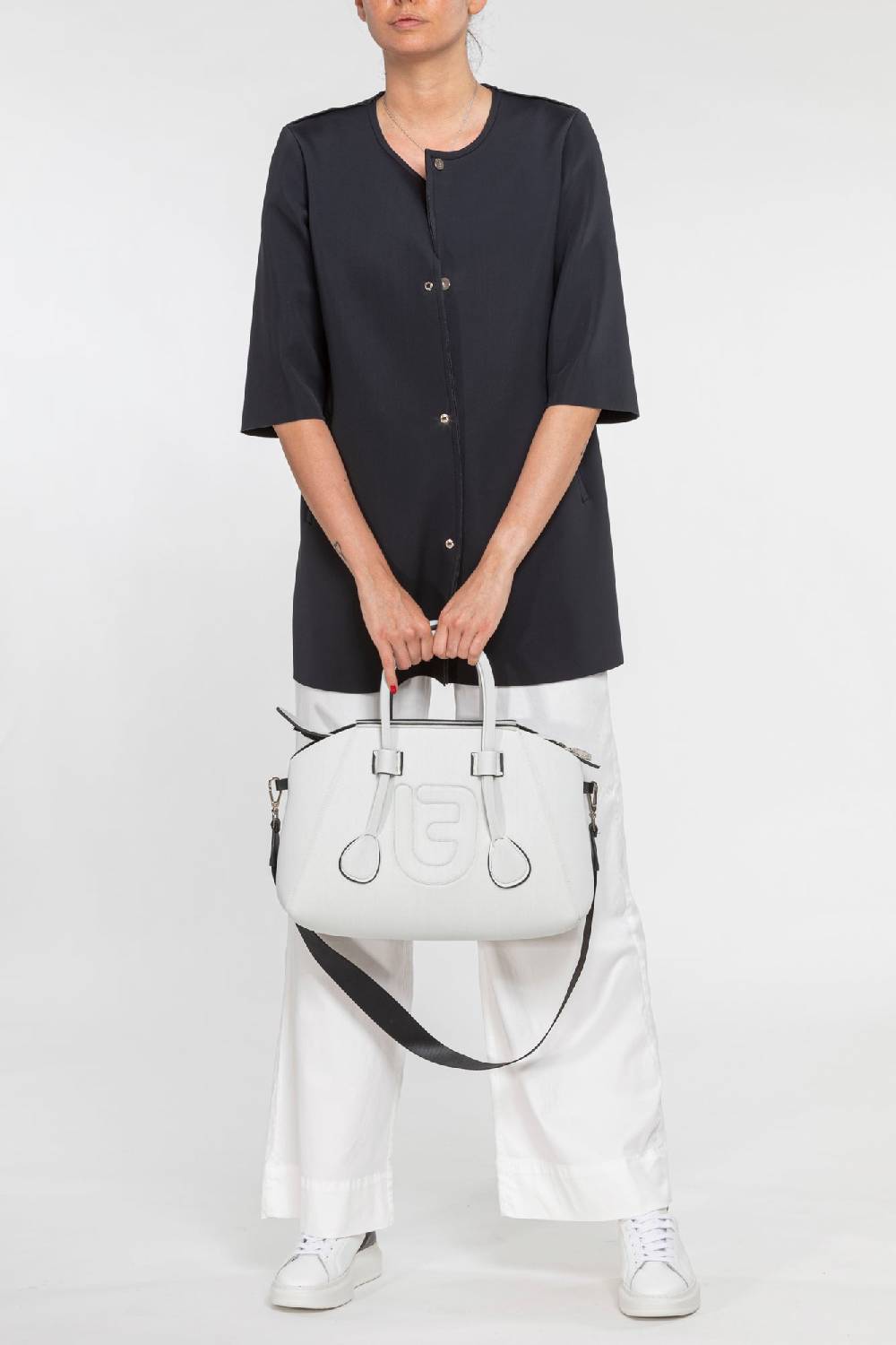 L.Pucci Paloma Tekno Fabric Black - Black