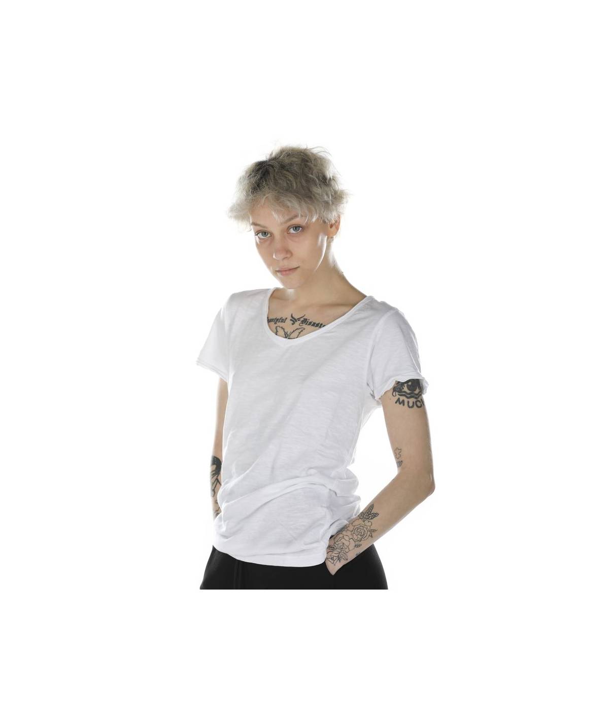 Lab84 T-SHIRT COLLO V