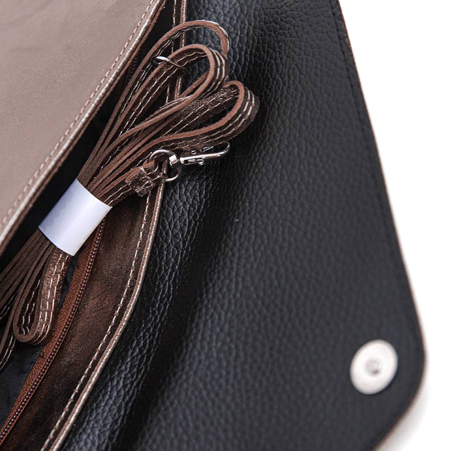 Laura Di Maggio BUSTA – Postina In Pelle Laminata Marrone