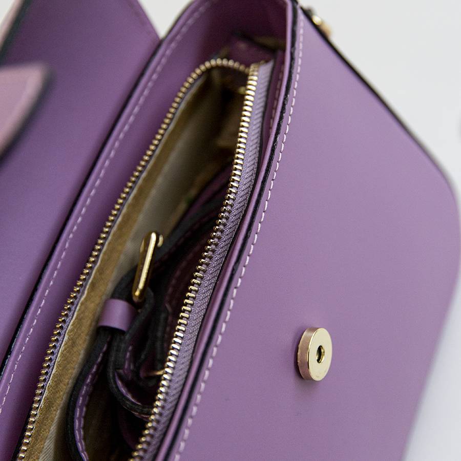 Laura Di Maggio DEA – Postina In Pelle Elegant Lilla