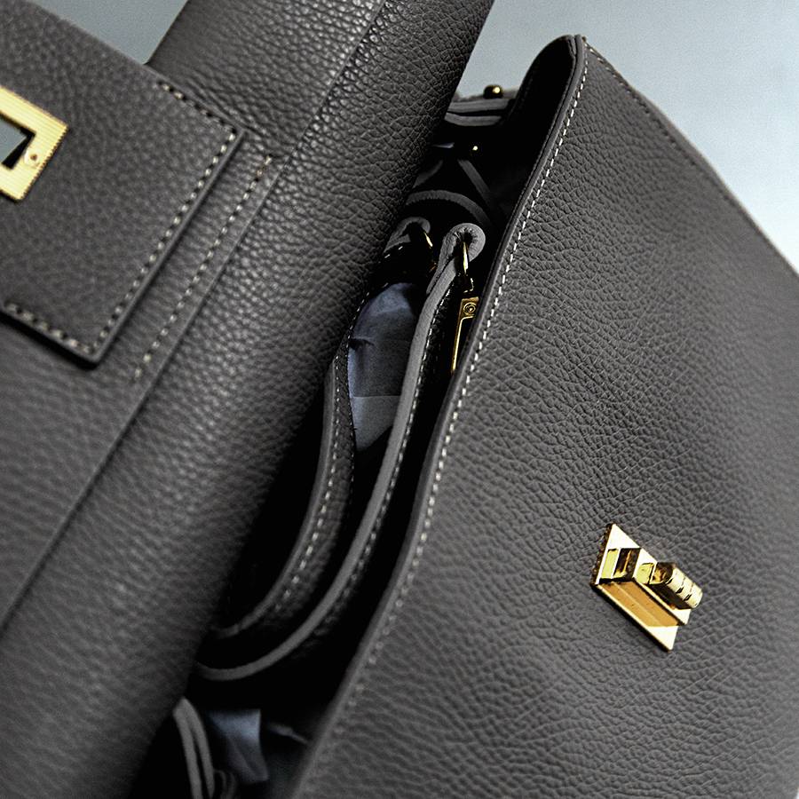 Laura Di Maggio ZELDA – Borsa In Pelle Dollaro Nera