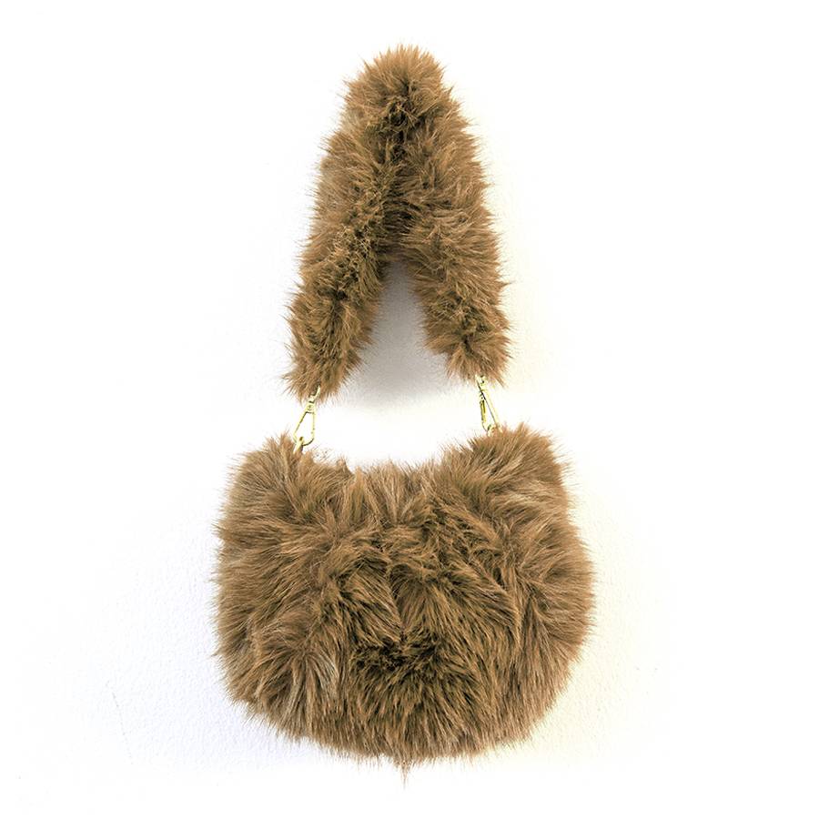 Laura Di Maggio NUVOLA – baguette in ecopelliccia beige