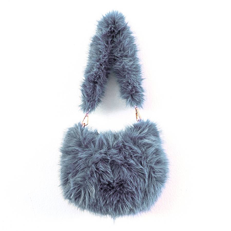 Laura Di Maggio NUVOLA – baguette in ecopelliccia polvere