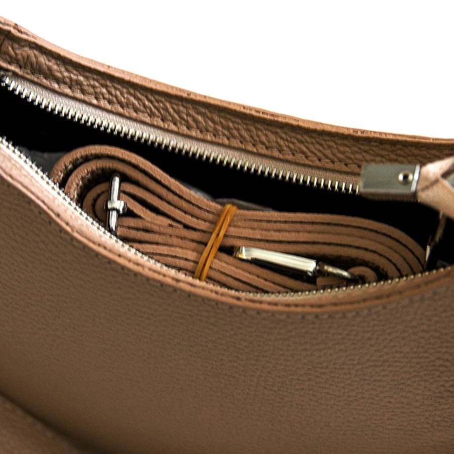 Laura Di Maggio PIMPI – Mezzaluna Con Manico In Catena In Pelle Cuoio