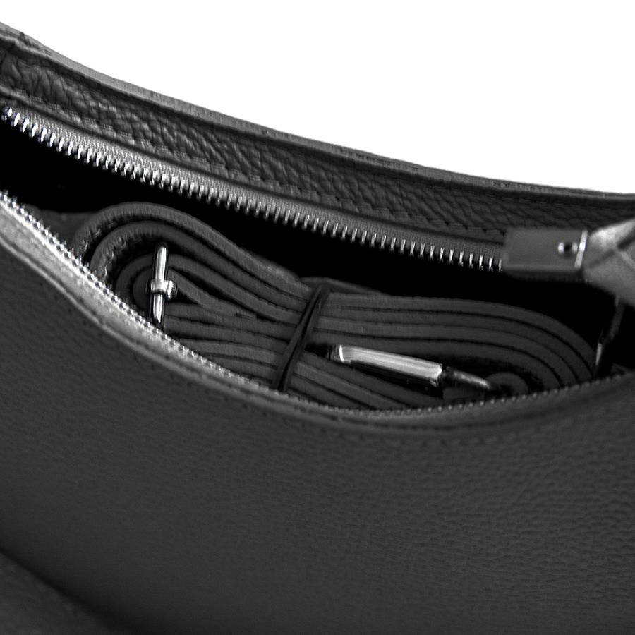 Laura Di Maggio PIMPI – Mezzaluna Con Manico In Catena In Pelle Nera